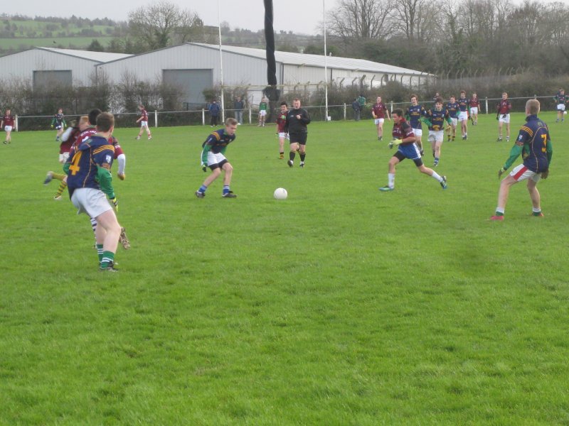 u16-footballers-in-action